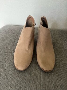 Style & Co. Suede Chukka Ankle Boots in Tan